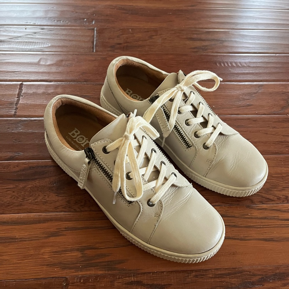 Born Paloma Women’s Sneakers - Picture 8 of 9
